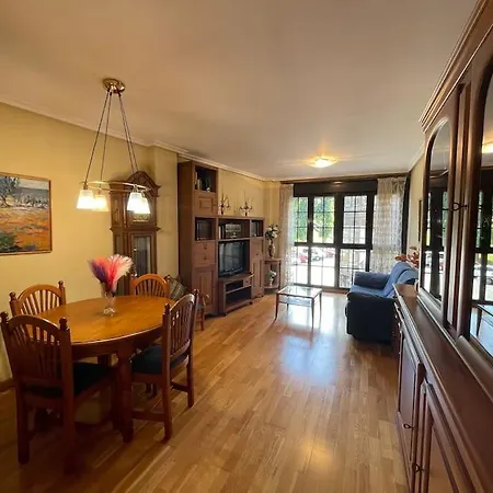 Confort En Casco Antiguo, Luminoso, Wifi Oviedo