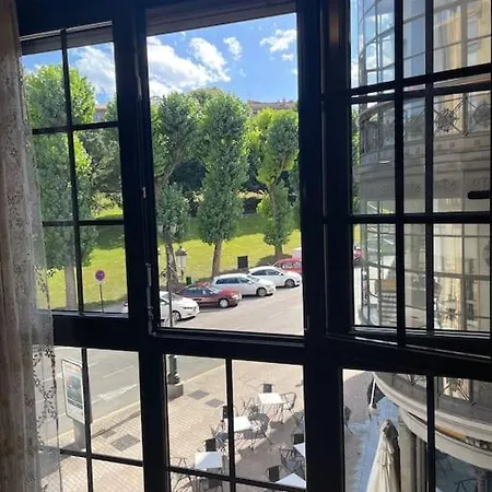 Confort En Casco Antiguo, Luminoso, Wifi * Oviedo